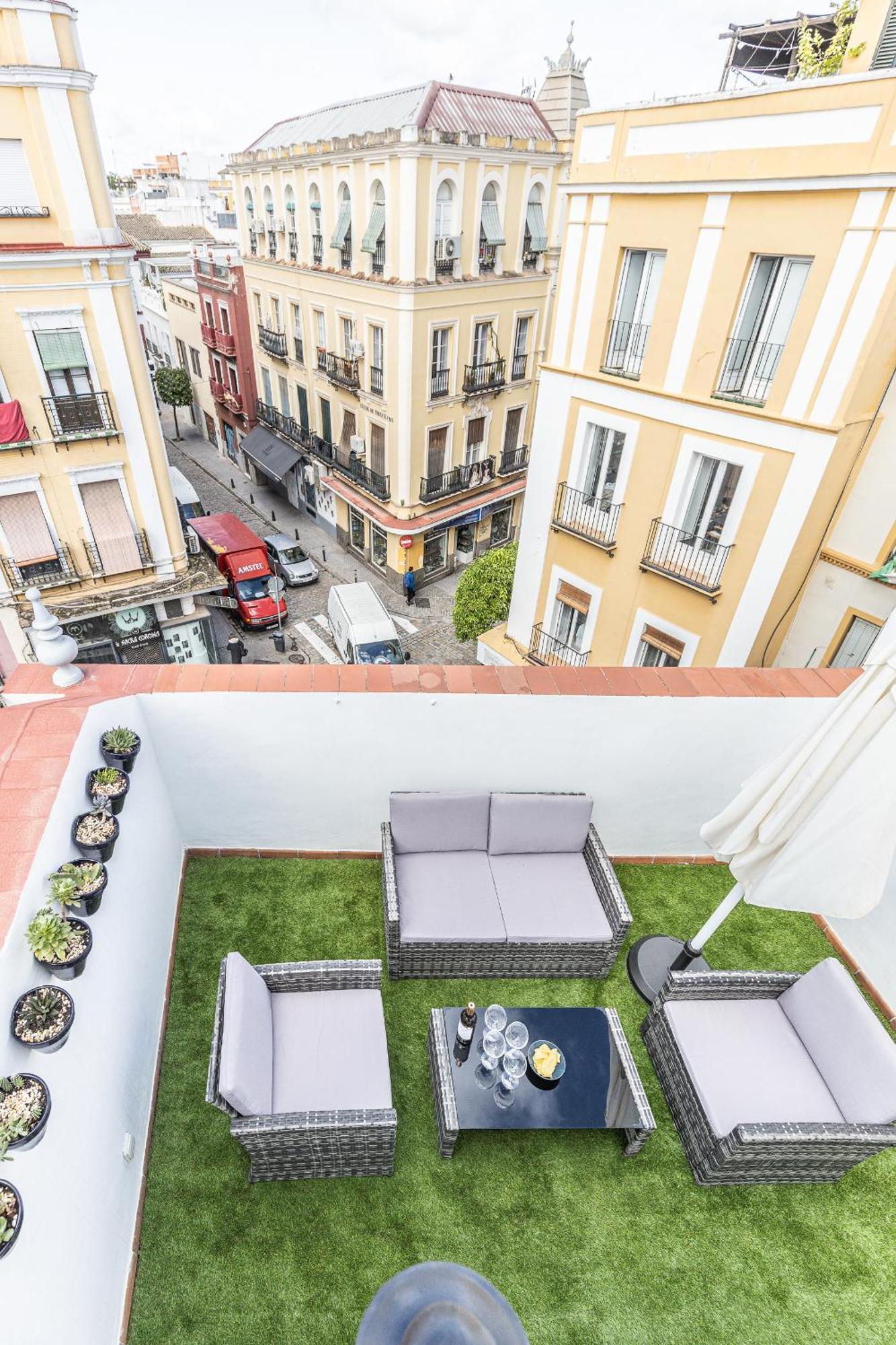 Bonito Duplex Con Terraza Calle Feria * Séville